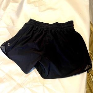 Lululemon running shorts, excellent condition
